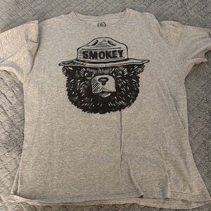 Gray Smokey Bear Graphic Tee